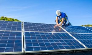 Installation et mise en production des panneaux solaires photovoltaïques à Montagnac